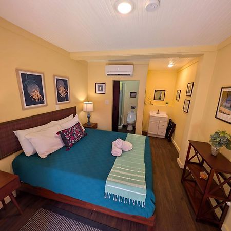 Waterside Inn Vieques Ngoại thất bức ảnh