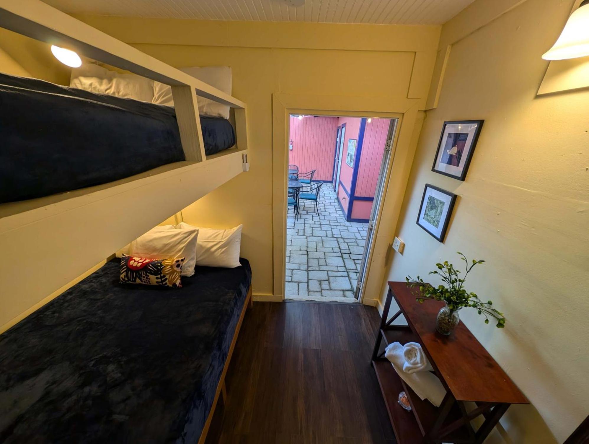 Waterside Inn Vieques Phòng bức ảnh